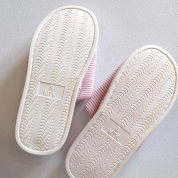 NWOT! Women's House Bath Slippers - Pink & White Stripes - S app 9.5" Length - Picture 4 of 8